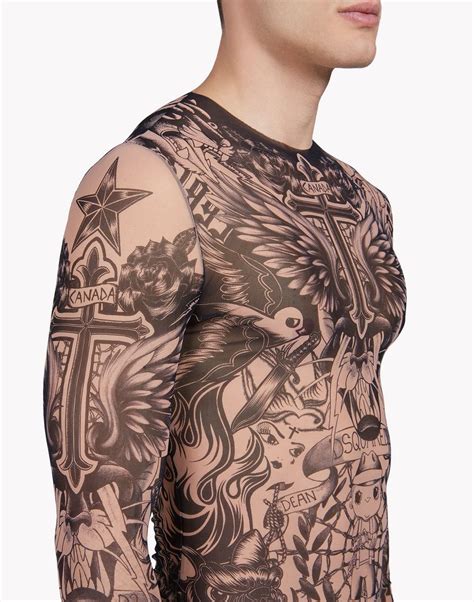 Tattoo long sleeve shirt design benefits