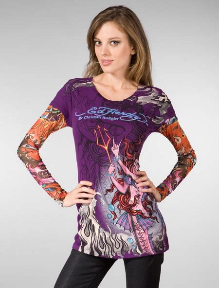 Tattoo long sleeve shirt design benefits