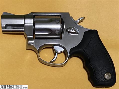 Taurus.357 Snub Nose Revolver