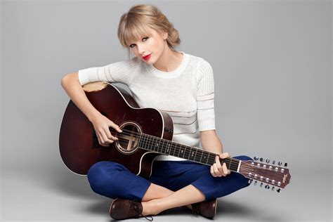 Taylor Swift Guitar Coloring Page