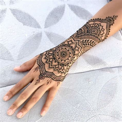 Temp Henna Tattoo Designs Celebrity Inspired