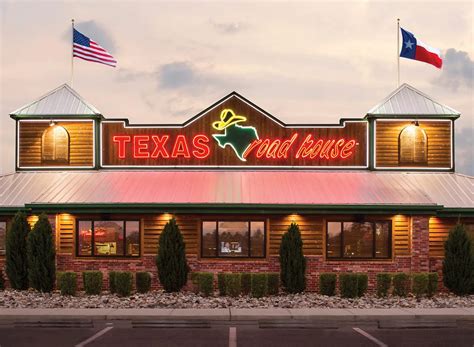 Texas Roadhouse Restaurant Exterior