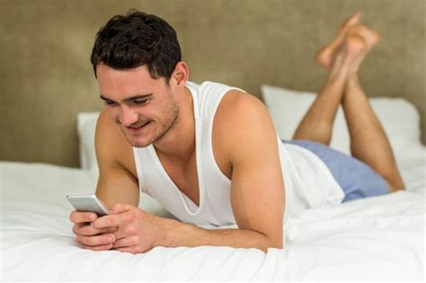 Texting in Bed Love