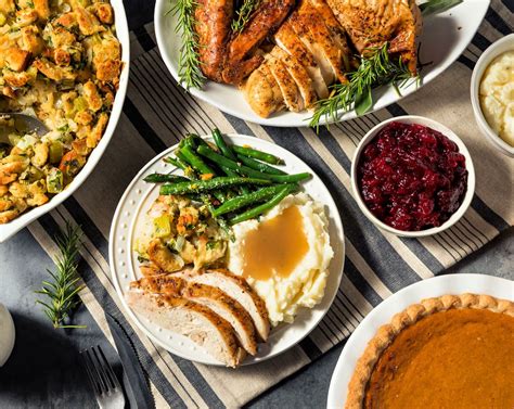 Traditional Thanksgiving dishes