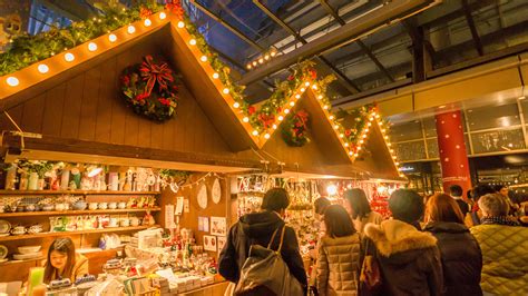 Tokyo Christmas Shopping