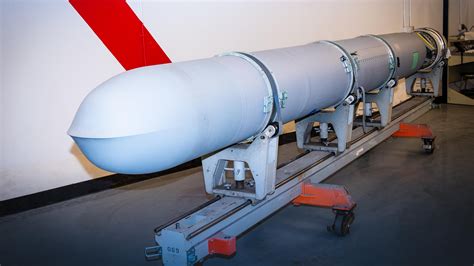 Tomahawk missile maintenance