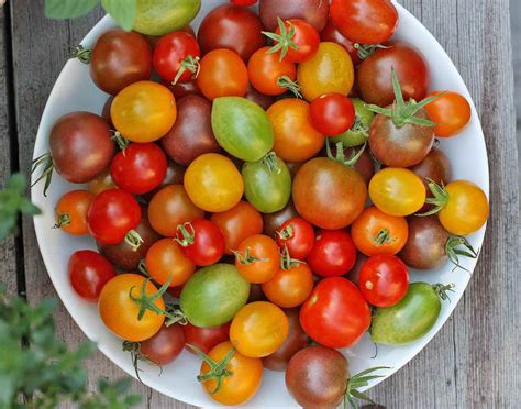 Tomatoes are a low GI fruit