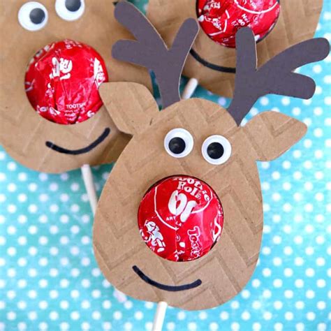 Tootsie Pop Reindeer Craft