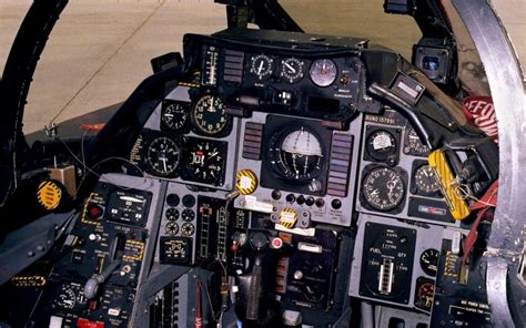 F-14 Tomcat cockpit in Top Gun film