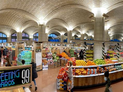 Food court at Trader Joe's