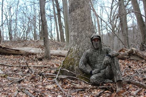 Tree Bark Camouflage for Turkey Hunting