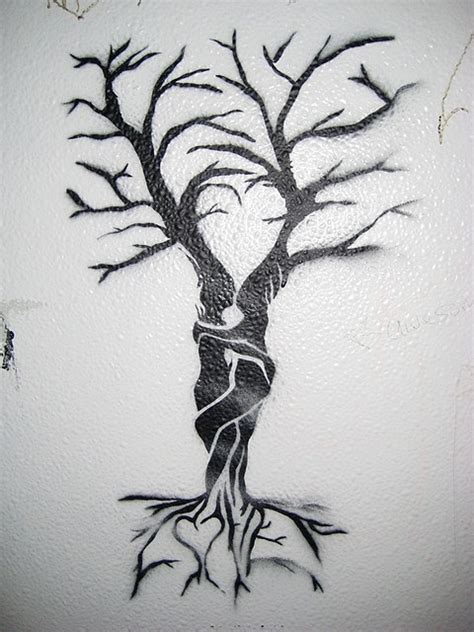 Tree tattoo stencil design