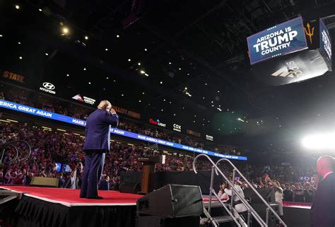 Crowd at Trump rally at ASU