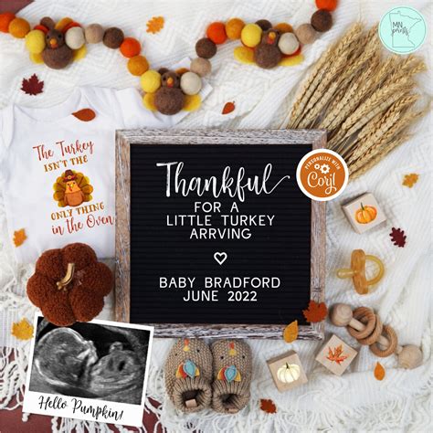 Turkey-themed pregnancy announcement