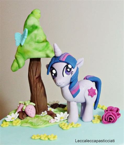 Twilight Sparkle cake topper printable design