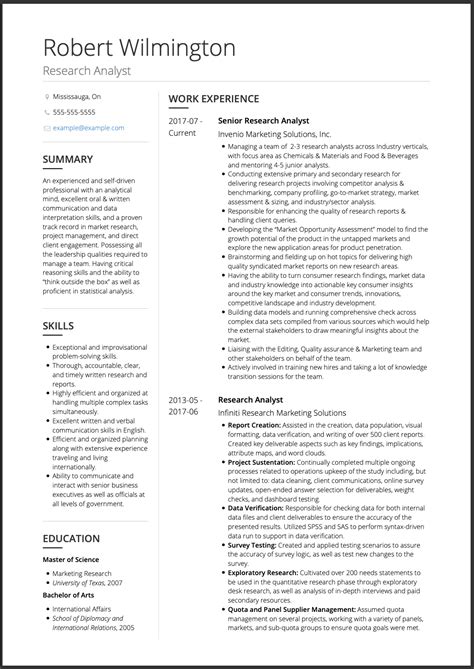 Benefits of Using a Two-Column Resume Template