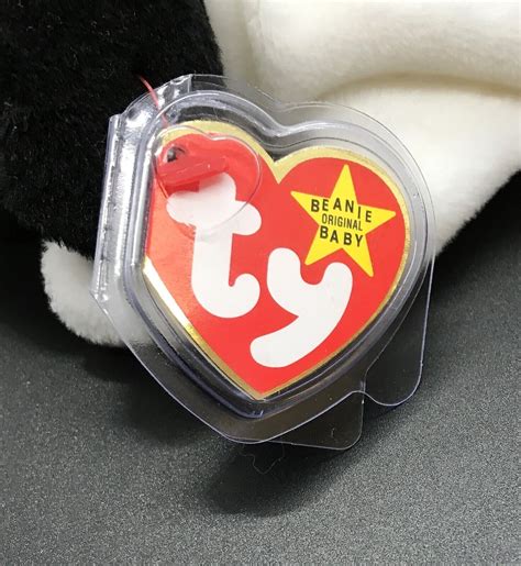 A classic Ty Beanie Baby tag