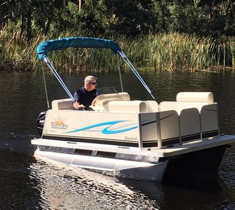 Tyke's Tiny Pontoon Boat