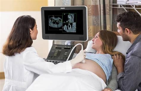 Ultrasound technologist communication