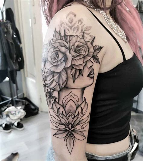 Upper arm tattoo art