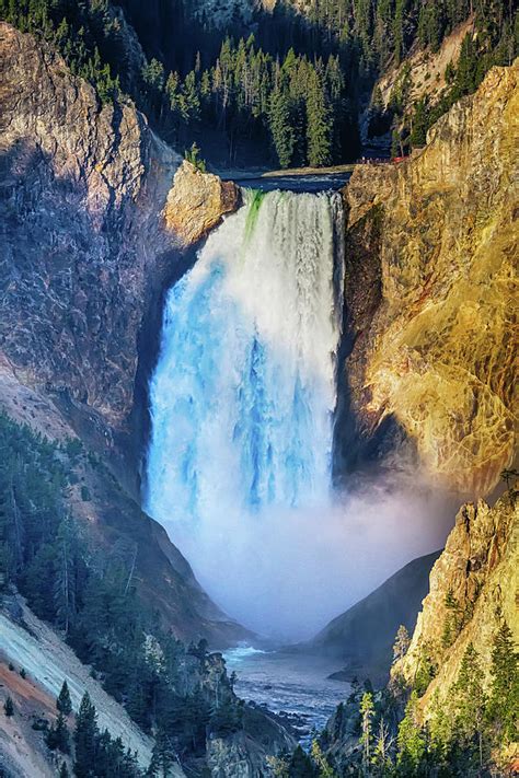 Upper Yellowstone Falls