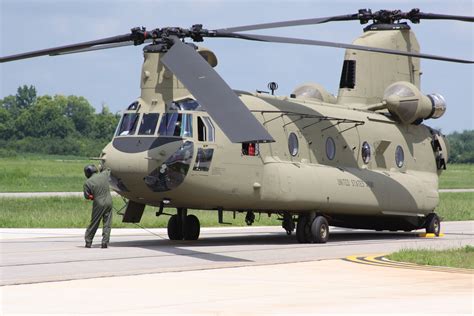 US Armed Forces Helicopter Transport