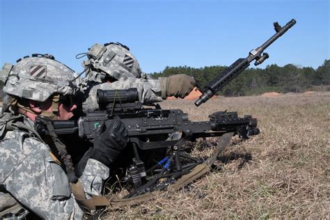 US Army Machine Guns Training