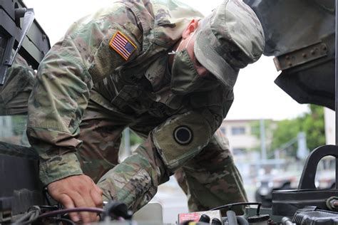 US Army Mechanic Combat Uniform