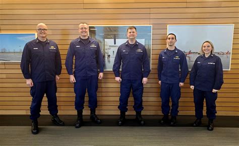 USCG Personnel Image 9