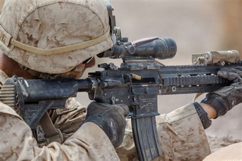 US Marine Corps New Standard Issue Rifle