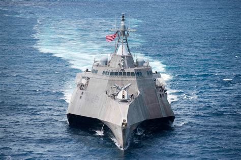 US Navy Stealth Frigate Image 10