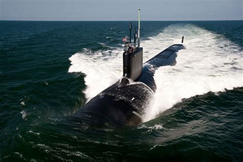 US Navy Virginia-class submarine torpedoes