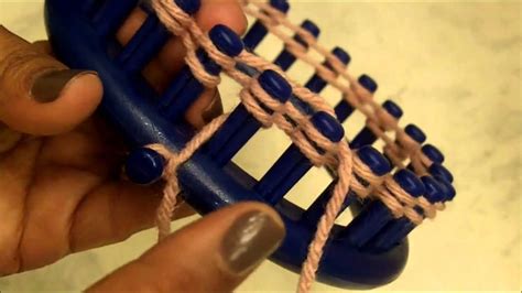 Using Hook to Shape Loom Band