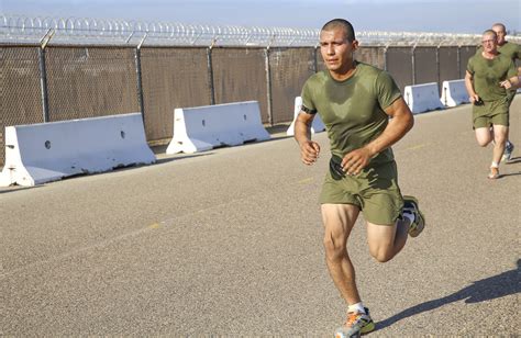 USMC 3-mile run requirements