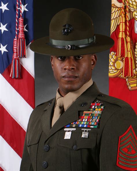 USMC Staff Sergeant Uniform