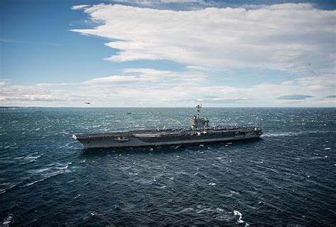 USS George Washington helicopter