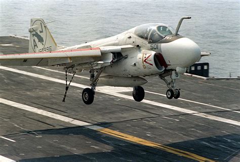 USS Nimitz jet aircraft