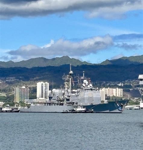 USS Shiloh (CG-67) homeport in San Diego