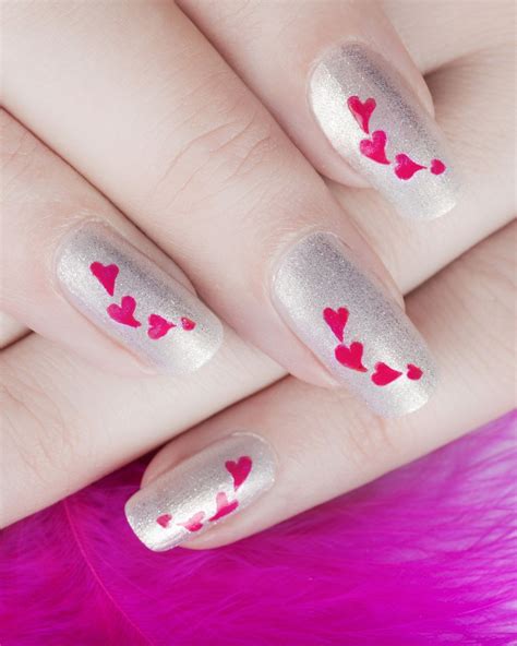 Valentine's Day Nail Trends