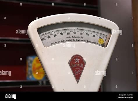 Vintage Scale Face Grocery