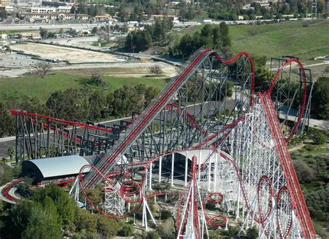 Viper roller coaster group ride