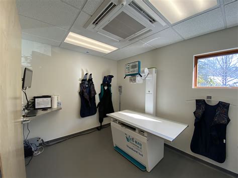 Virtual tours of vet clinics for educational purposes