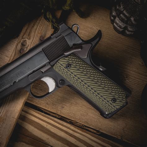 VZ Grips 1911 Checkered Grip