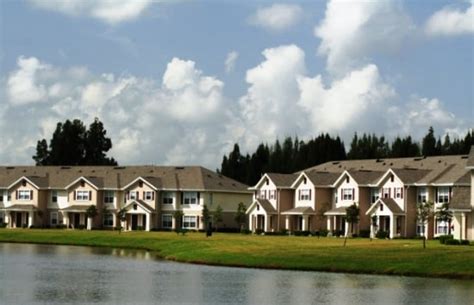 Walker Woods Apartments in Vero Beach, Florida