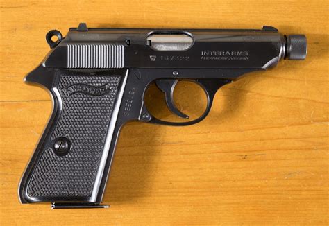 Walther PPK gun