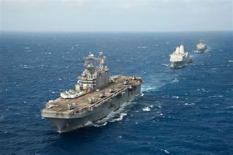 Wasp-class amphibious assault ship advantages