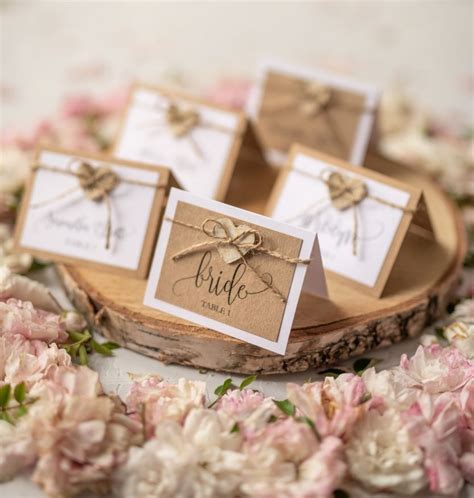 Vintage Wedding Place Card Ideas