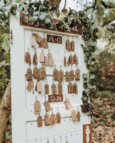 Rustic Wedding Seating Card Ideas