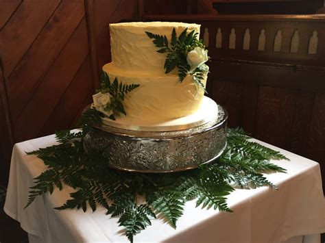 Wedding Cake Calamity