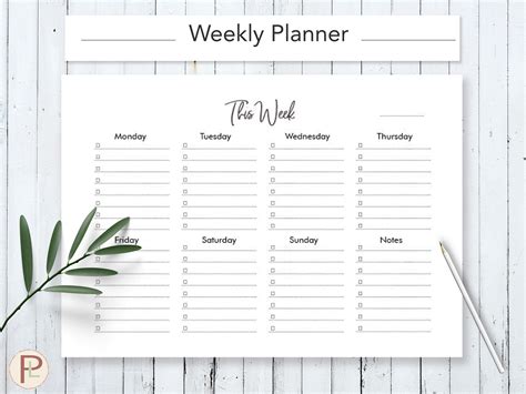 A weekly calendar with task list